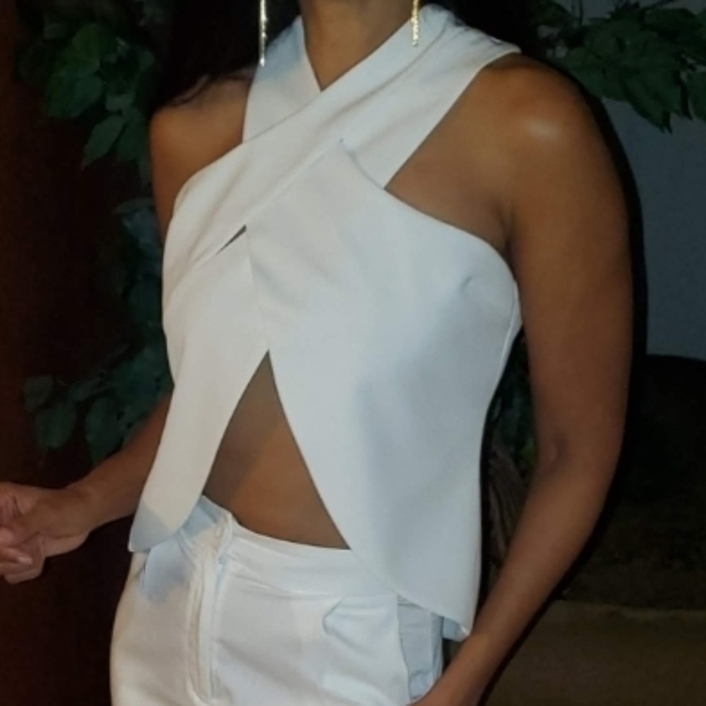 Elegant White Women's Criss Cross Halter Top